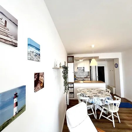 Centrally Located By The Sea * Middelkerke
